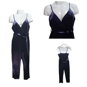 Lulus Kylinna Velvet Sleeveless Jumpsuit Women's M Navy Blue Christmas Holiday
